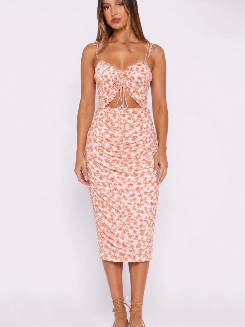 White Fox Boutique Peach Floral Ruched Midi Dress
